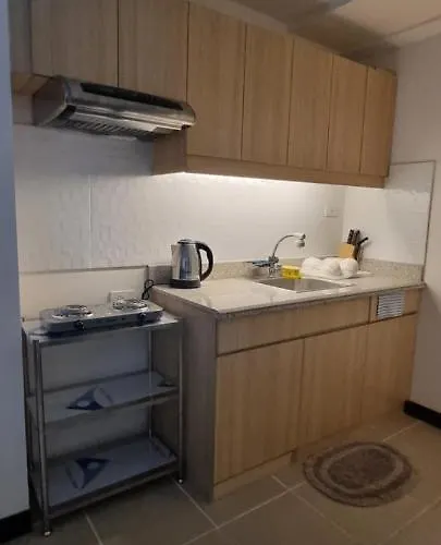 Spacious 1 Bedroom In Qc With Skyline View * マニラ市